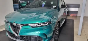 Green 2024 Alfa Romeo Tonale Ti front view